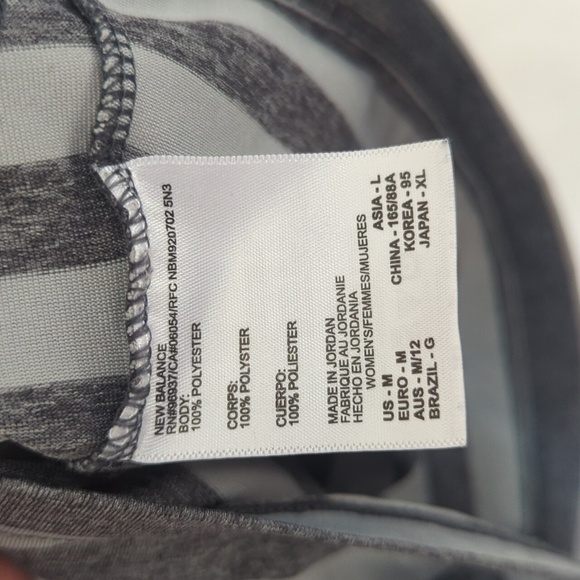 🍉 New Balance Grey Stripe Racerback Active wear Workout Tank Size Medium - Picture 4 of 6